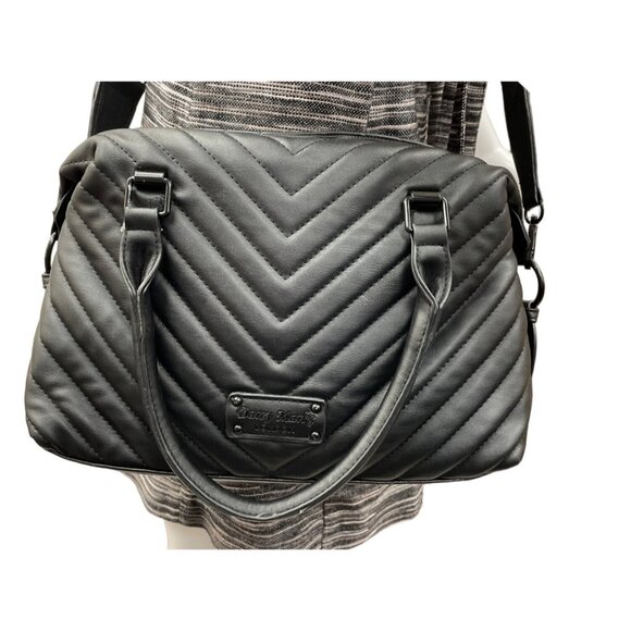 Darcy Marks Women's Black Quilted Crossbody Handbag Purse SKU 1453 - Picture 1 of 8
